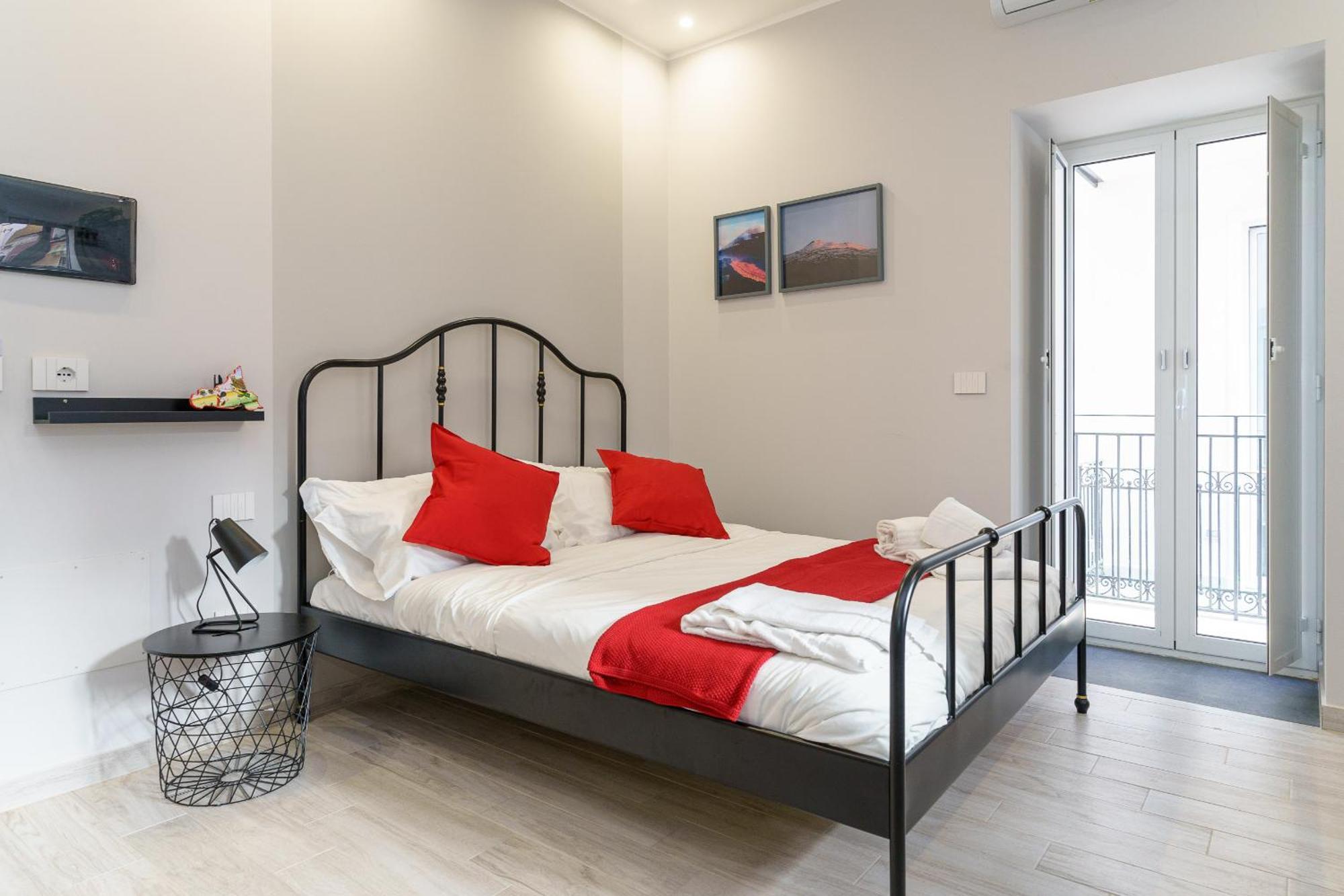 Al Palazzetto - Lavica * CTA